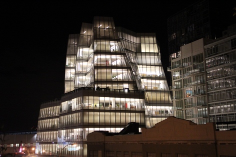 ���-����